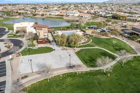 View/Area - 2365 Everglade Ln, Gilbert, AZ 85298 photo 9 of 11