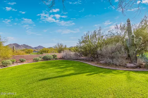 Exterior - 2920 E Cloud Rd, Cave Creek, AZ 85331 photo 4 of 12
