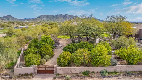 View/Area - 2920 E Cloud Rd, Cave Creek, AZ 85331 photo 8 of 18