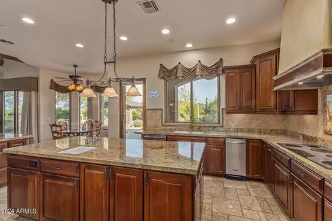 Kitchen - 2920 E Cloud Rd, Cave Creek, AZ 85331 photo 1 of 5
