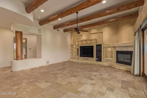 Living - 2920 E Cloud Rd, Cave Creek, AZ 85331 photo 3 of 4