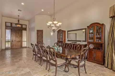 Dining - 2920 E Cloud Rd, Cave Creek, AZ 85331 photo 2 of 2