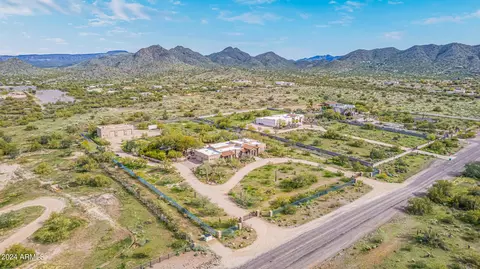 View/Area - 2920 E Cloud Rd, Cave Creek, AZ 85331 photo 14 of 18
