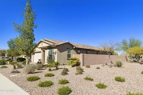 2620 E Saddlebrook Rd, Gilbert, AZ 85298