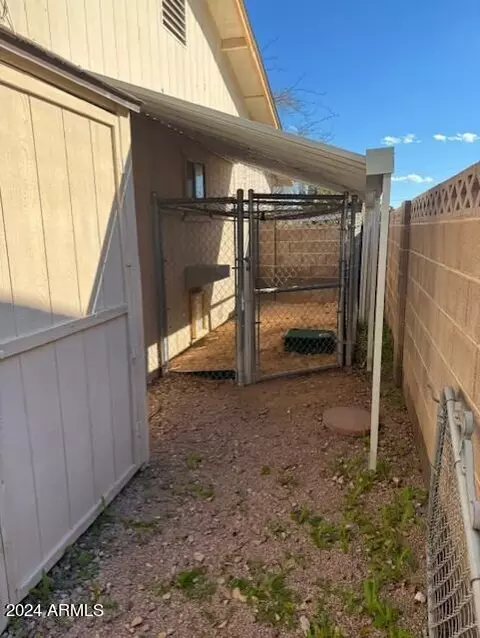 Exterior - 736 E Kachina Ave, Apache Junction, AZ 85119 photo 10 of 14