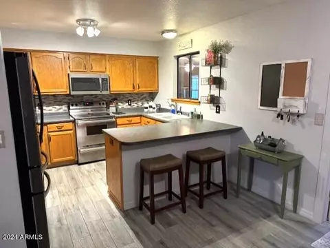 Kitchen - 736 E Kachina Ave, Apache Junction, AZ 85119 photo 1 of 3