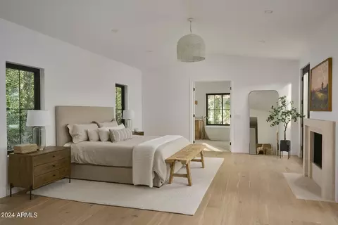 Bedroom - 4817 N 35th Way, Phoenix, AZ 85018 photo 1 of 2