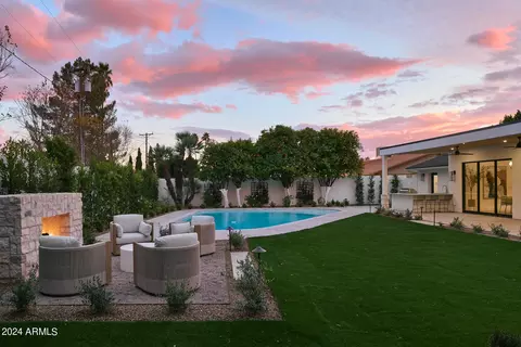 Exterior - 4817 N 35th Way, Phoenix, AZ 85018 photo 4 of 12