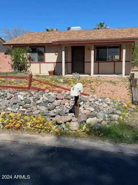 1326 E Shangri La Rd, Phoenix, AZ 85020 photo 2
