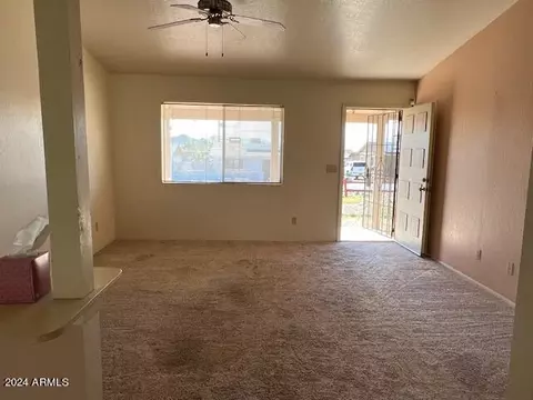 1326 E Shangri La Rd, Phoenix, AZ 85020 photo 4