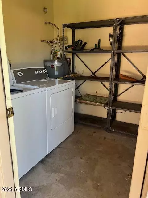 1326 E Shangri La Rd, Phoenix, AZ 85020 photo 16