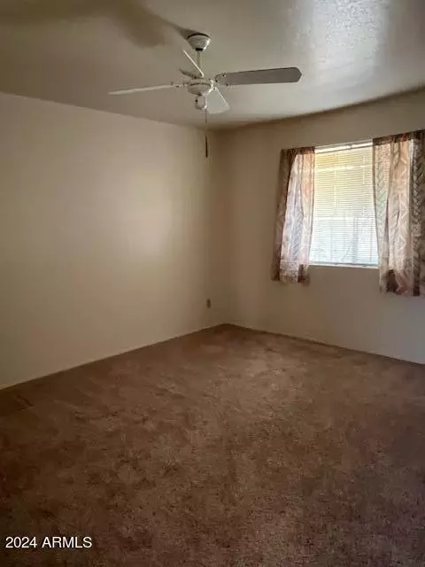 1326 E Shangri La Rd, Phoenix, AZ 85020 photo 8