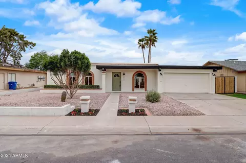 873 W Shannon St, Chandler, AZ 85225