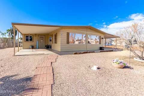 7430 E Iran Ct, Mesa, AZ 85209