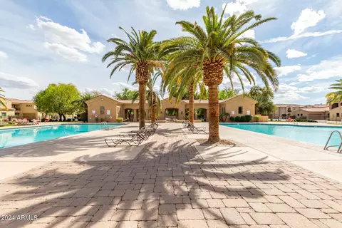 1367 S Country Club Dr #1363, Mesa, AZ 85210