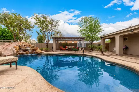 Exterior - 22107 S 155th Pl, Gilbert, AZ 85298 photo 10 of 38