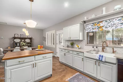 Kitchen - 22107 S 155th Pl, Gilbert, AZ 85298 photo 4 of 5