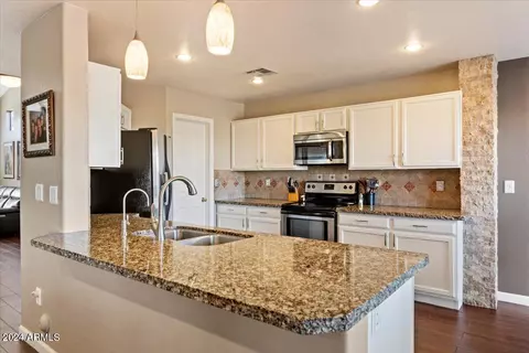 426 W Gary Ave, Gilbert, AZ 85233 photo 8