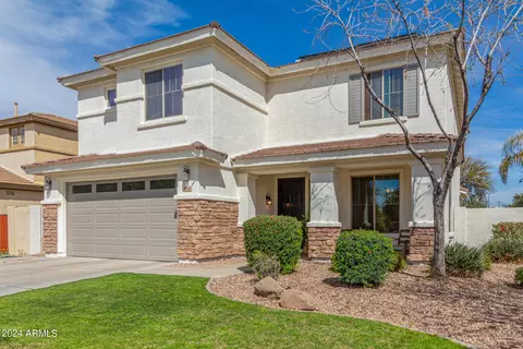 Exterior - 3707 S Vineyard Ave, Gilbert, AZ 85297 photo 18 of 19