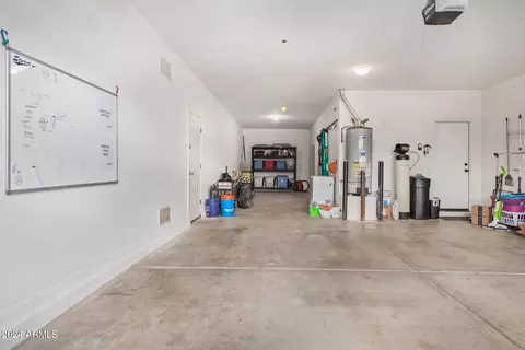 Exterior - 3707 S Vineyard Ave, Gilbert, AZ 85297 photo 5 of 19