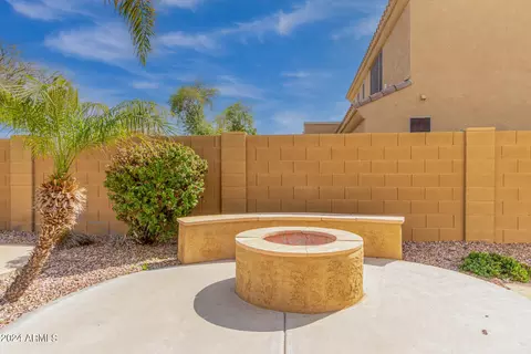 Exterior - 3707 S Vineyard Ave, Gilbert, AZ 85297 photo 11 of 19