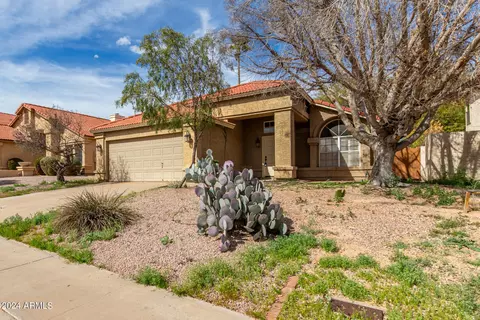 Exterior - 3228 E Wildwood Dr, Phoenix, AZ 85048 photo 2 of 8