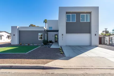 2813 N 29th Pl, Phoenix, AZ 85008