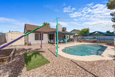Exterior - 1303 E Morrow Dr, Phoenix, AZ 85024 photo 3 of 6