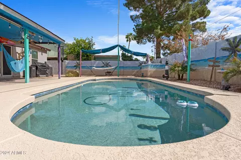 Exterior - 1303 E Morrow Dr, Phoenix, AZ 85024 photo 4 of 6