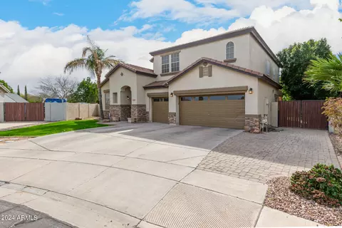 Exterior - 9935 E Nopal Ave, Mesa, AZ 85209 photo 3 of 16