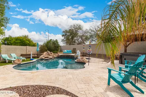 Exterior - 9935 E Nopal Ave, Mesa, AZ 85209 photo 13 of 16