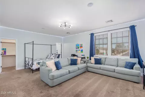 Living - 9935 E Nopal Ave, Mesa, AZ 85209 photo 6 of 6