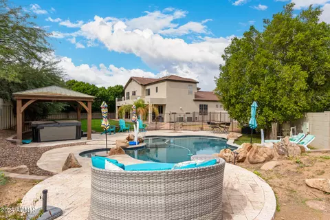 Exterior - 9935 E Nopal Ave, Mesa, AZ 85209 photo 15 of 16