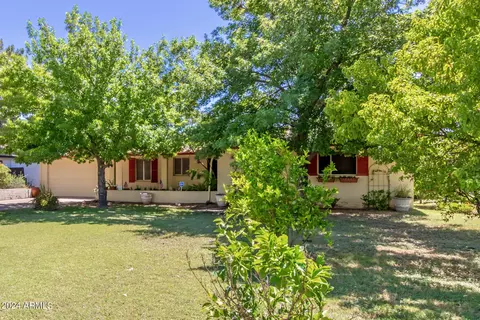 7537 N 18th Ave, Phoenix, AZ 85021 photo 6