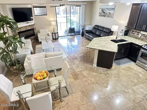 705 W Queen Creek Rd #1027, Chandler, AZ 85248