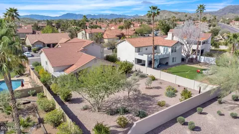 View/Area - 3926 E Goldfinch Gate Ln, Phoenix, AZ 85044 photo 11 of 11