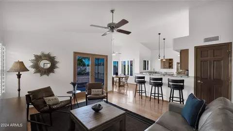 Living - 3926 E Goldfinch Gate Ln, Phoenix, AZ 85044 photo 5 of 6