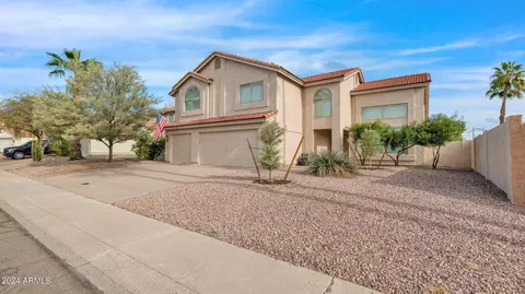 Exterior - 3926 E Goldfinch Gate Ln, Phoenix, AZ 85044 photo 3 of 14