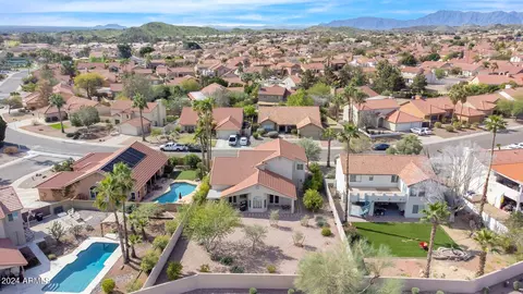 View/Area - 3926 E Goldfinch Gate Ln, Phoenix, AZ 85044 photo 7 of 11
