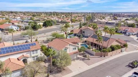 View/Area - 3926 E Goldfinch Gate Ln, Phoenix, AZ 85044 photo 4 of 11