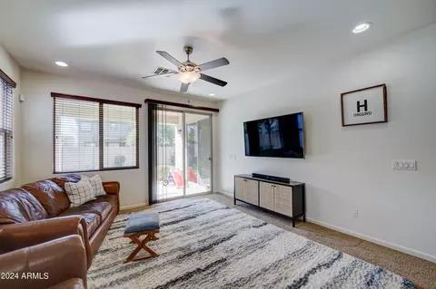 3445 E Constitution Dr, Gilbert, AZ 85296 photo 9