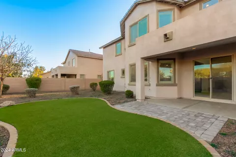 Exterior - 4457 S Squires Ln, Gilbert, AZ 85297 photo 10 of 25