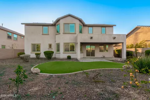 Exterior - 4457 S Squires Ln, Gilbert, AZ 85297 photo 14 of 25