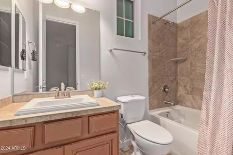 Bath - 4457 S Squires Ln, Gilbert, AZ 85297 photo 7 of 7