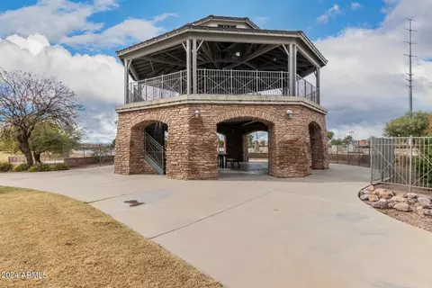 Exterior - 4457 S Squires Ln, Gilbert, AZ 85297 photo 22 of 25