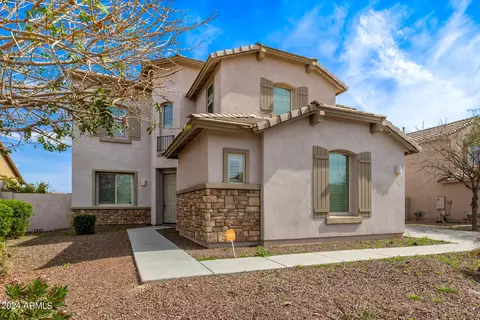 Exterior - 4457 S Squires Ln, Gilbert, AZ 85297 photo 3 of 25