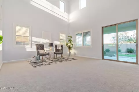 Living - 4457 S Squires Ln, Gilbert, AZ 85297 photo 1 of 2