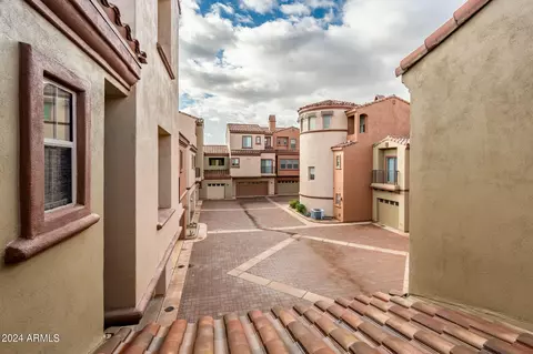 Exterior - 3935 E Rough Rider Rd #1007, Phoenix, AZ 85050 photo 6 of 7