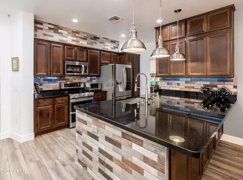 Kitchen - 3935 E Rough Rider Rd #1007, Phoenix, AZ 85050 photo 2 of 5