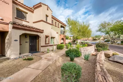 Exterior - 3935 E Rough Rider Rd #1007, Phoenix, AZ 85050 photo 4 of 7